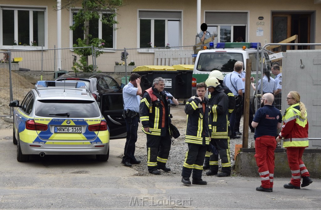 Einsatz BF Koeln Koeln Brueck Bruecker Mauspfad P58.JPG - Miklos Laubert